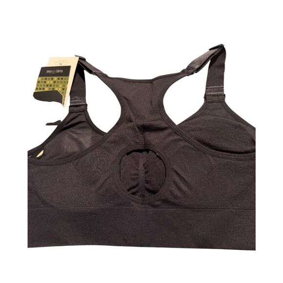 NWT Flag nor Fail seamless bra in black size medium - Picture 4 of 6